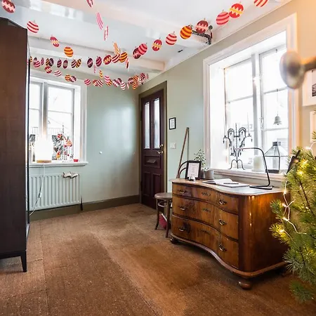 Bed & Breakfast Treasure 3*